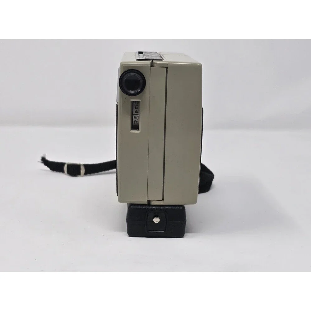 Vtg Kodak Hawkeye Instamatic Model B Movie Camera 8 MM W Manual & Case Untested